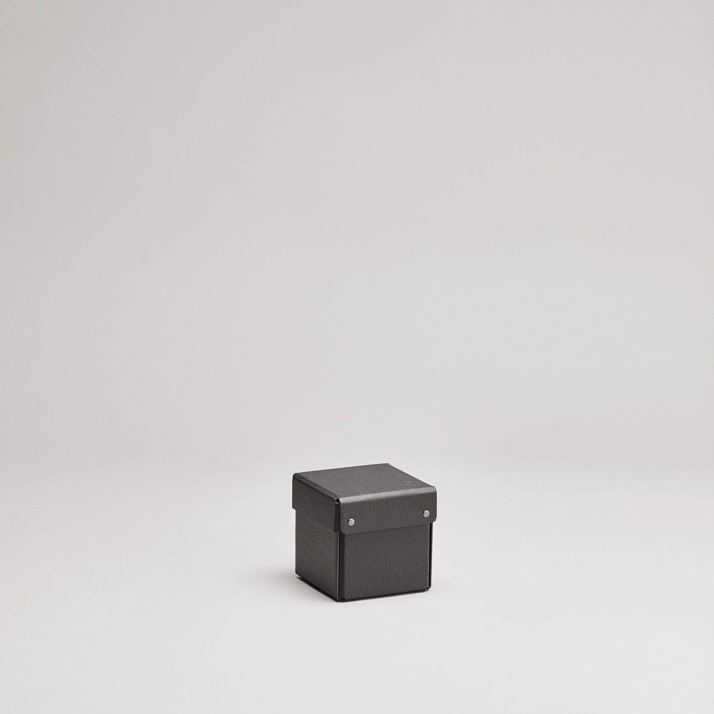 Spurv - Lille kvadratisk æske